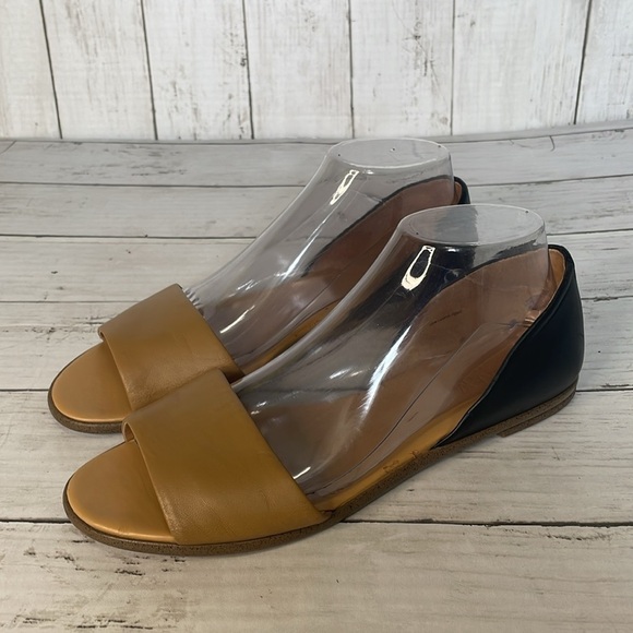 J Crew Morgan Leather D'orsay Black and Tan Color Block Peep Toe Flats Sandals - Picture 2 of 13